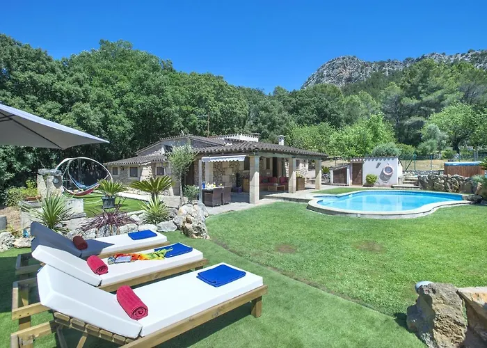 Owl Demana - Retreat In The Midst Of Nature